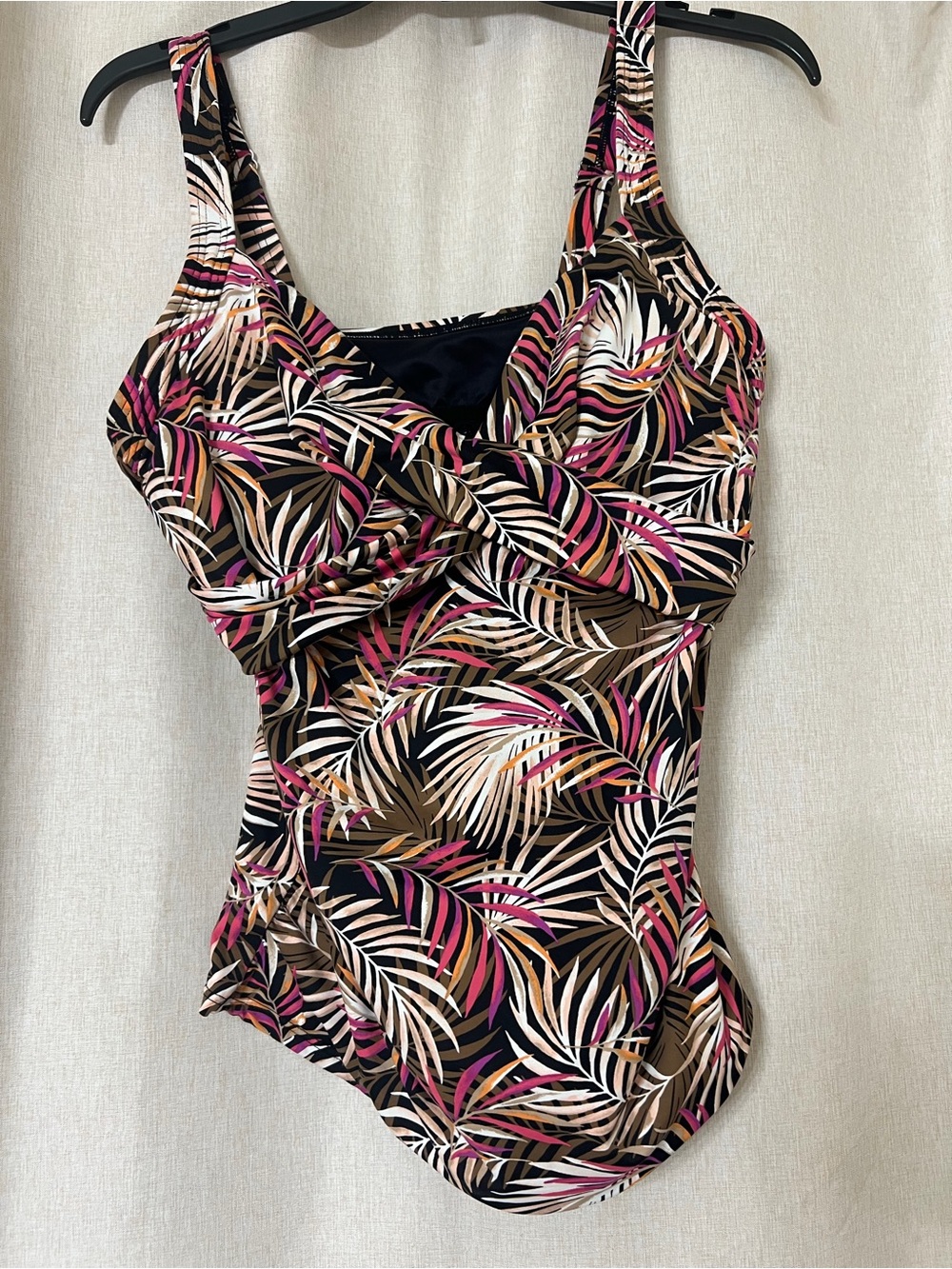 Lands’ End Tankini Top 12D Black Tropical Palm Leaf Print Wrap Front Swim